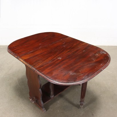 Table à Oreilles Victorienne Acajou Angleterre XIX Siècle.
