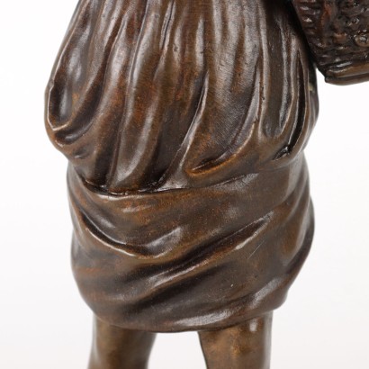 Pêcheuse de Crevettes Jean Garnier Bronze France XX Siècle