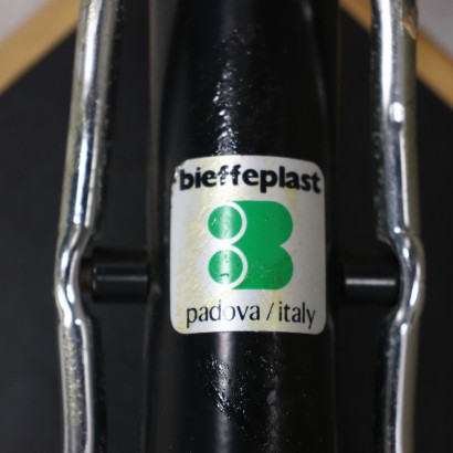 modernariato, modernariato di design, tavolo, tavolo modernariato, tavolo di modernariato, tavolo italiano, tavolo vintage, tavolo anni '60, tavolo design anni 60,Tavolo Anni 70-80 Bieffeplast