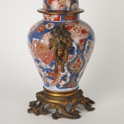 antiquariato, vaso, antiquariato vasi, vaso antico, vaso antico italiano, vaso di antiquariato, vaso neoclassico, vaso del 800,Candelabro in Bronzo con Vaso Imari