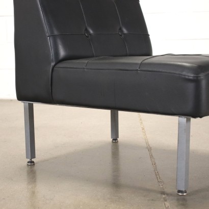 modernariato, modernariato di design, poltrona, poltrona modernariato, poltrona di modernariato, poltrona italiana, poltrona vintage, poltrona anni '60, poltrona design anni 60,Poltrone Anni 60-70