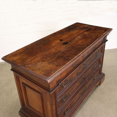 antiquariato, cassettone, antiquariato cassettone, cassettone antico, cassettone antico italiano, cassettone di antiquariato, cassettone neoclassica, cassettone del 800, comò, antiquariato comò, comò antico, comò antico italiano, comò di antiquariato, comò neoclassica, comò del 800,Canterano Barocco in Noce