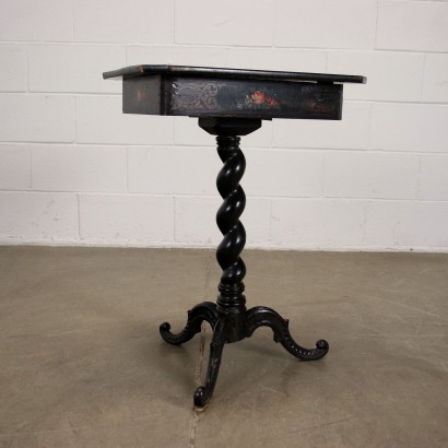antiquariato, tavolino, antiquariato tavolini, tavolino antico, tavolino antico italiano, tavolino di antiquariato, tavolino neoclassico, tavolino del 800,Tavolino Umbertino