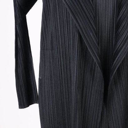 Abito con Soprabito Pleats Please by Issey Miyake