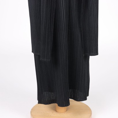 Abito con Soprabito Pleats Please by Issey Miyake