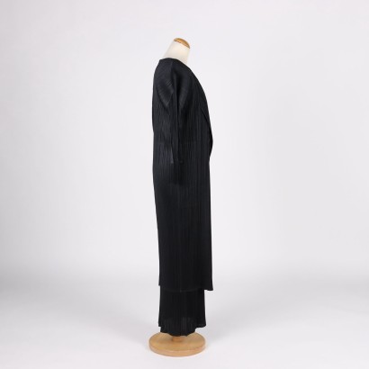 Abito con Soprabito Pleats Please by Issey Miyake