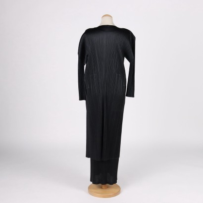 Abito con Soprabito Pleats Please by Issey Miyake