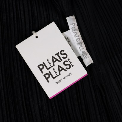 Abito con Soprabito Pleats Please by Issey Miyake