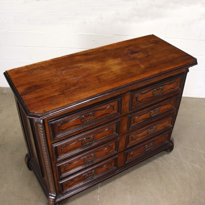 antiquariato, cassettone, antiquariato cassettone, cassettone antico, cassettone antico italiano, cassettone di antiquariato, cassettone neoclassica, cassettone del 800, comò, antiquariato comò, comò antico, comò antico italiano, comò di antiquariato, comò neoclassica, comò del 800,Canterano Barocco Lombardo