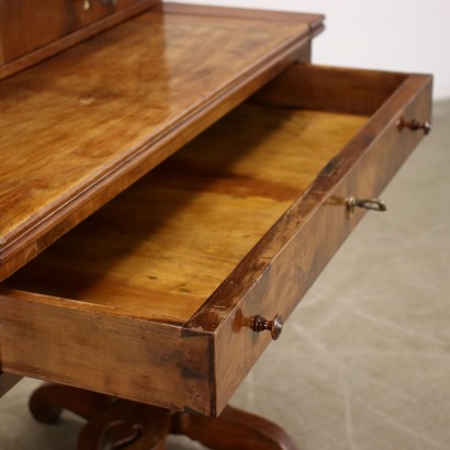 Louis Philippe Writing Desk Walnut Italy XIX Century