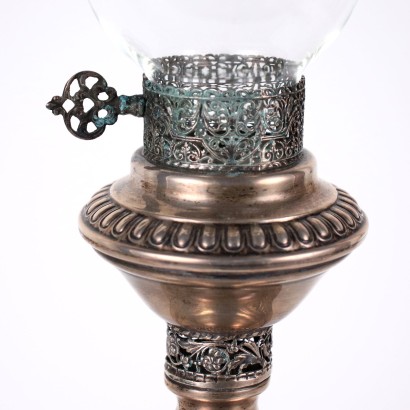 antiquariato, oggettistica, antiquariato oggettistica, oggettistica antica, oggettistica antica italiana, oggettistica di antiquariato, oggettistica neoclassico, oggettistica del 800,Lampada in Argento Gabrielli Milano
