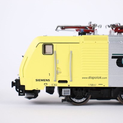 modernariato, modernariato di design, oggettistica, oggettistica modernariato, oggettistica di modernariato, oggettistica italiana, oggettistica vintage, oggettistica anni '60, oggettistica design anni 60, Due Locomotori Roco 63205-63665