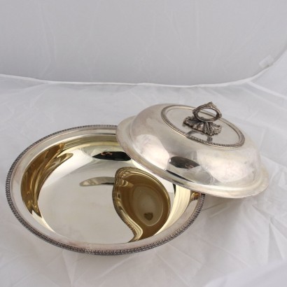 antigüedades, vajilla, antigüedades de vajilla, vajilla antigua, vajilla italiana antigua, vajilla antigua, vajilla neoclásica, vajilla del siglo XIX, plato de verduras de plata Romeo Miracoli