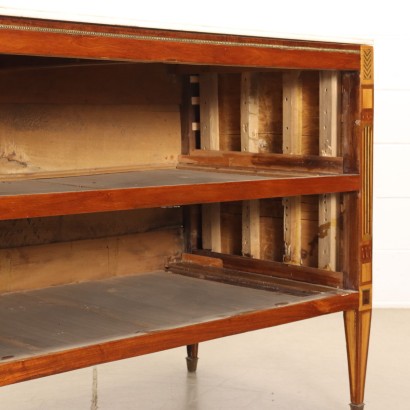 antiquariato, cassettone, antiquariato cassettone, cassettone antico, cassettone antico italiano, cassettone di antiquariato, cassettone neoclassica, cassettone del 800, comò, antiquariato comò, comò antico, comò antico italiano, comò di antiquariato, comò neoclassica, comò del 800,Cassettone Neoclassico Napoletano