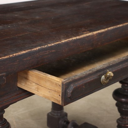 Baroque Table Walnut Italy XVIII Century