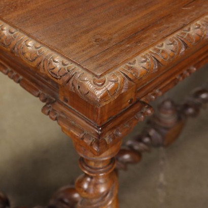 Table Walnut Italy XX Century