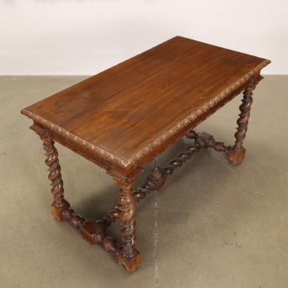 Table Walnut Italy XX Century