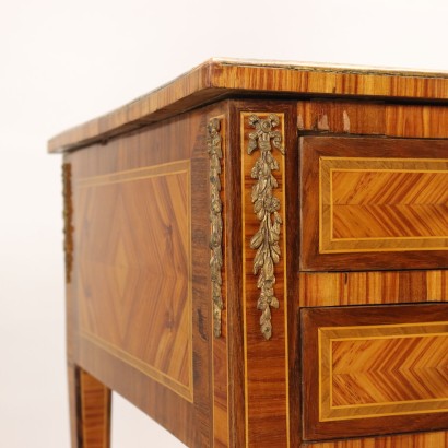 antiquariato, scrivania, antiquariato scrivanie, scrivania antica, scrivania antica italiana, scrivania di antiquariato, scrivania neoclassica, scrivania del 800,Scrivania a Giorno in Stile Neoclassico