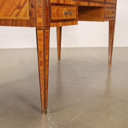 antiquariato, scrivania, antiquariato scrivanie, scrivania antica, scrivania antica italiana, scrivania di antiquariato, scrivania neoclassica, scrivania del 800,Scrivania a Giorno in Stile Neoclassico
