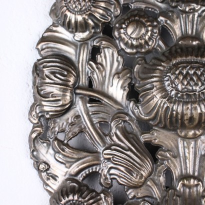 Pair of Applique Shear Plate Italy XIX Century
