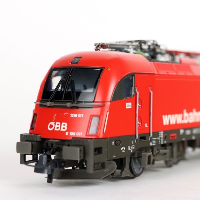 modern antiques, modern design antiques, objects, modern antiques objects, modern antiques objects, Italian objects, vintage objects, 1960s objects, 1960s design objects, Roco 62391 locomotive