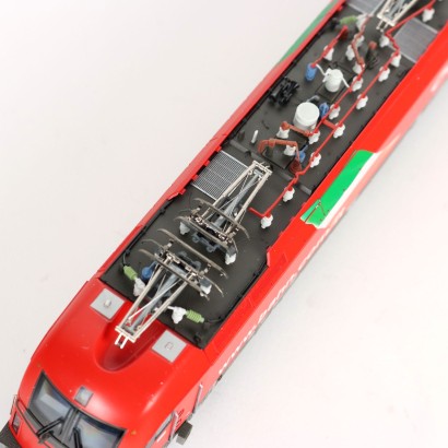 modern antiques, modern design antiques, objects, modern antiques objects, modern antiques objects, Italian objects, vintage objects, 1960s objects, 1960s design objects, Roco 62391 locomotive
