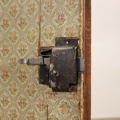 antiquariato, cassettone, antiquariato cassettone, cassettone antico, cassettone antico italiano, cassettone di antiquariato, cassettone neoclassica, cassettone del 800, comò, antiquariato comò, comò antico, comò antico italiano, comò di antiquariato, comò neoclassica, comò del 800,Credenza Realizzata con Legni Antichi