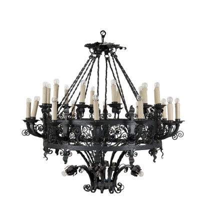 Lampadario in Ferro Battuto