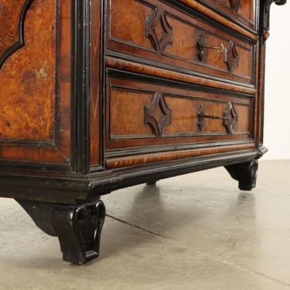 Baroque Flap Walnut Italy XVIII Century