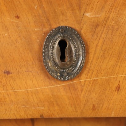 antiquariato, cassettone, antiquariato cassettone, cassettone antico, cassettone antico italiano, cassettone di antiquariato, cassettone neoclassica, cassettone del 800, comò, antiquariato comò, comò antico, comò antico italiano, comò di antiquariato, comò neoclassica, comò del 800,Cassettone Impero Lombardo