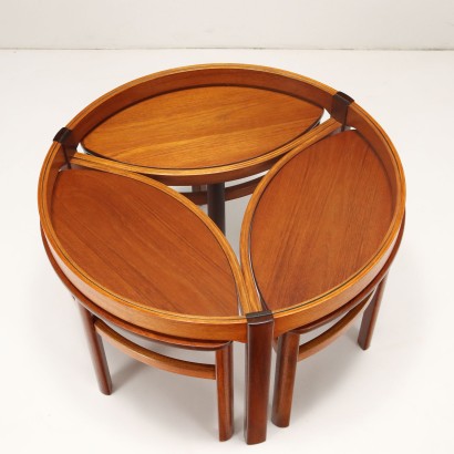 modernariato, modernariato di design, tavolino, tavolino modernariato, tavolino di modernariato, tavolino italiano, tavolino vintage, tavolino anni '60, tavolino design anni 60,Gruppo Tavolini Anni 60