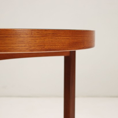 modernariato, modernariato di design, tavolino, tavolino modernariato, tavolino di modernariato, tavolino italiano, tavolino vintage, tavolino anni '60, tavolino design anni 60,Gruppo Tavolini Anni 60