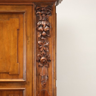 Neo-Baroque Style Wardrobe Walnut Italy XIX-XX Century