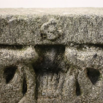 Kapitell Granit Italien XIX Jhd