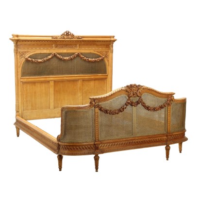 Letto in Stile Neoclassico