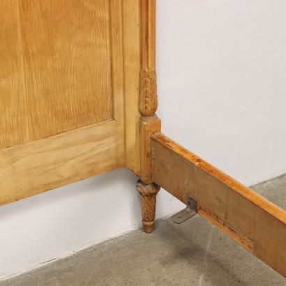 Letto in Stile Neoclassico
