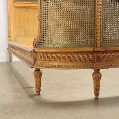 Letto in Stile Neoclassico