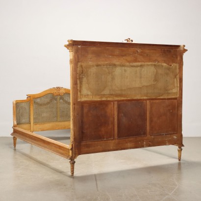 Letto in Stile Neoclassico
