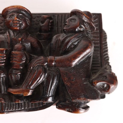 Tabacchiera in Legno Scolpito