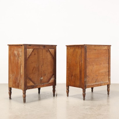 Paire de Tables de Chevets Charles X Noyer Italie XIX Siècle