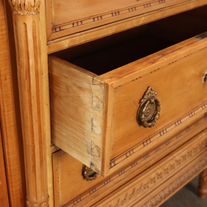 antiquariato, cassettone, antiquariato cassettone, cassettone antico, cassettone antico italiano, cassettone di antiquariato, cassettone neoclassica, cassettone del 800, comò, antiquariato comò, comò antico, comò antico italiano, comò di antiquariato, comò neoclassica, comò del 800,Comò in Stile Neoclassico