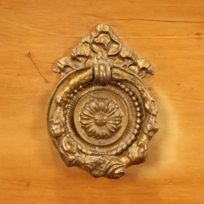 antiquariato, cassettone, antiquariato cassettone, cassettone antico, cassettone antico italiano, cassettone di antiquariato, cassettone neoclassica, cassettone del 800, comò, antiquariato comò, comò antico, comò antico italiano, comò di antiquariato, comò neoclassica, comò del 800,Comò in Stile Neoclassico