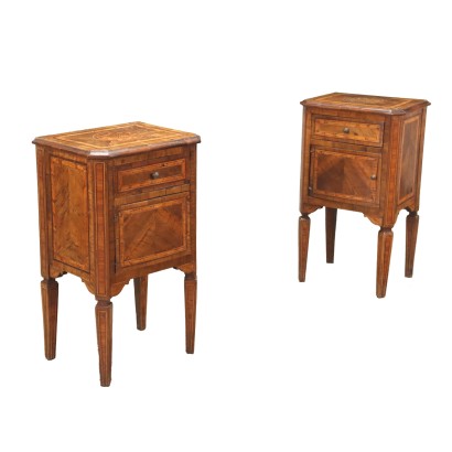 Coppia di Comodini Neoclassici