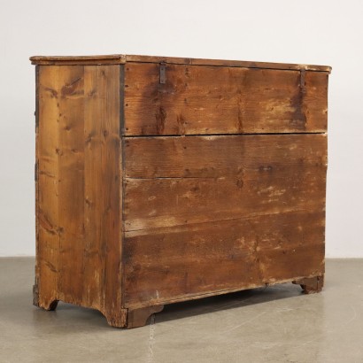 antiquariato, cassettone, antiquariato cassettone, cassettone antico, cassettone antico italiano, cassettone di antiquariato, cassettone neoclassica, cassettone del 800, comò, antiquariato comò, comò antico, comò antico italiano, comò di antiquariato, comò neoclassica, comò del 800,Madia in Abete