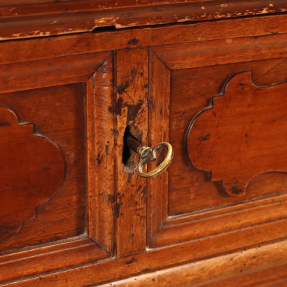 Commode Baroque Noyer Italie XVIIe-XVIIIe Siècle
