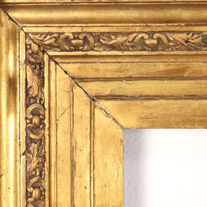 Grande Cornice Eclettica