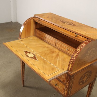 Scrivania in Stile Neoclassico