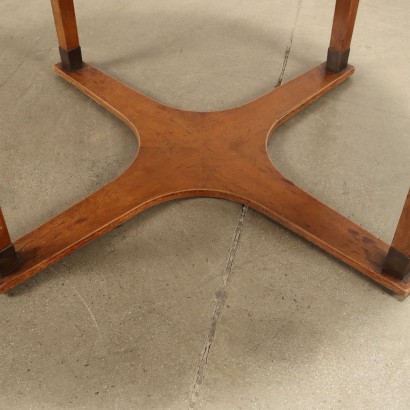 Round Table Mahogany Italy XX Century