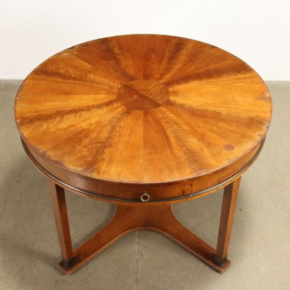 Round Table Mahogany Italy XX Century