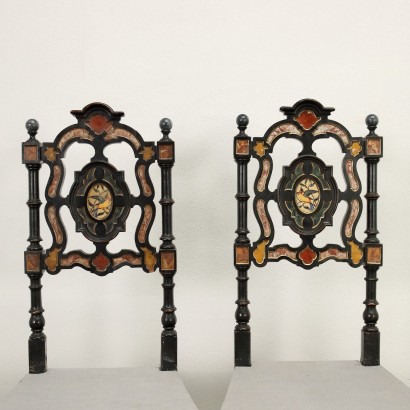 Dos Parejas de Sillas en Madera Ebonizada